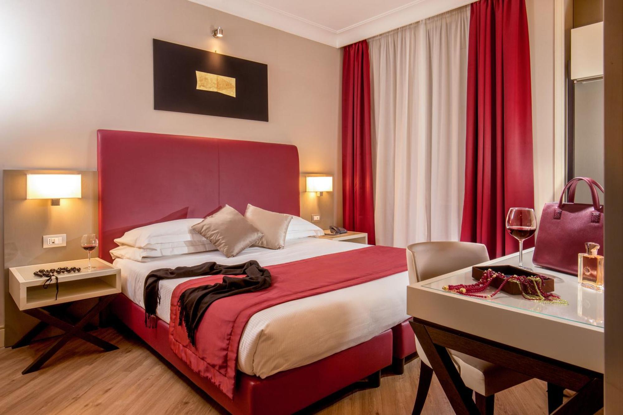 Ludovisi Palace Hotel — Photos 3